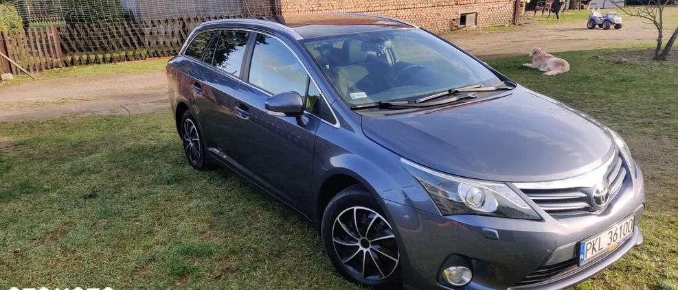 Toyota Avensis cena 33500 przebieg: 207674, rok produkcji 2012 z Koło małe 497